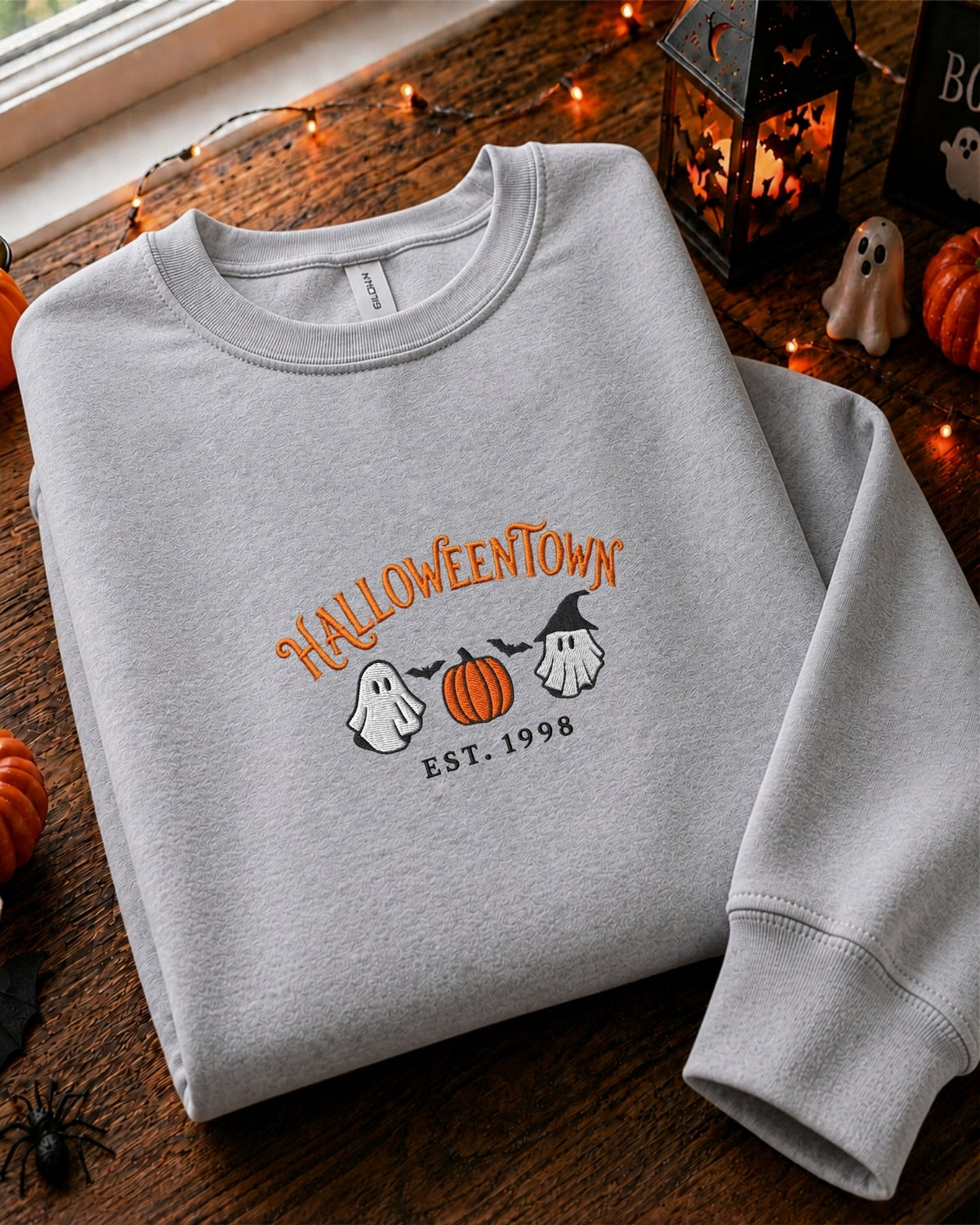 HESW290702 sweatshirt mockup 5