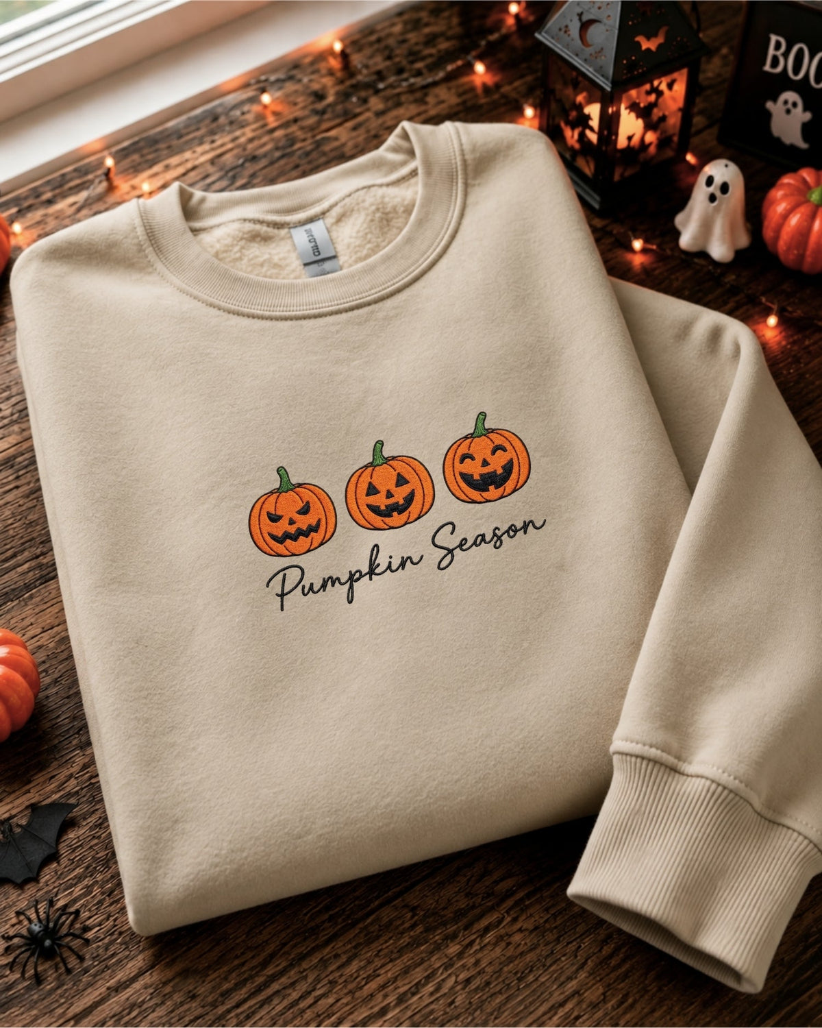 HESW300702 sweatshirt mockup 4